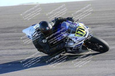 media/Feb-11-2024-CVMA (Sun) [[883485a079]]/Race 17 Amateur Supersport Middleweight/